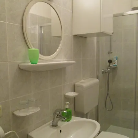 St. Lazarus بيت ضيافة دوبروفينك